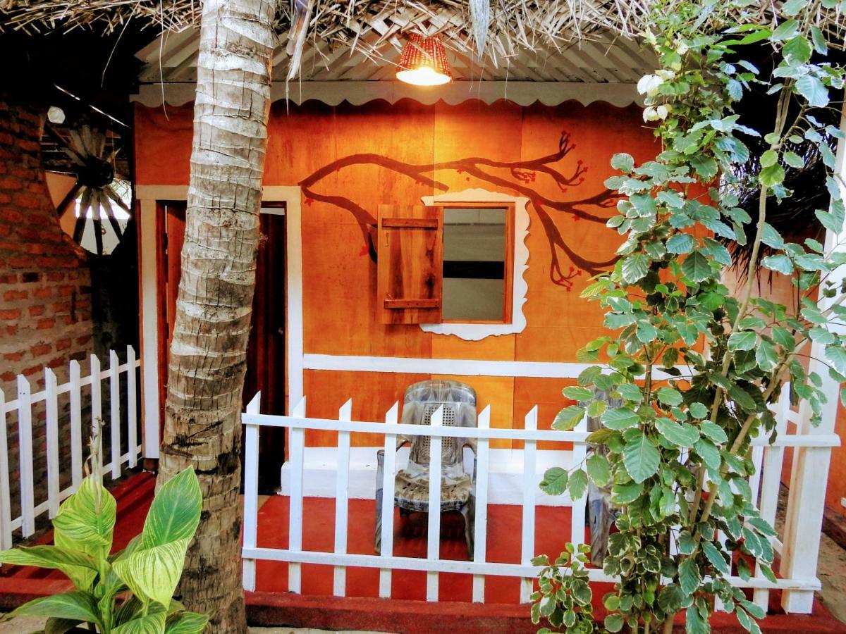 Cresent Bay Beach Hotel Arugam Bay Luaran gambar