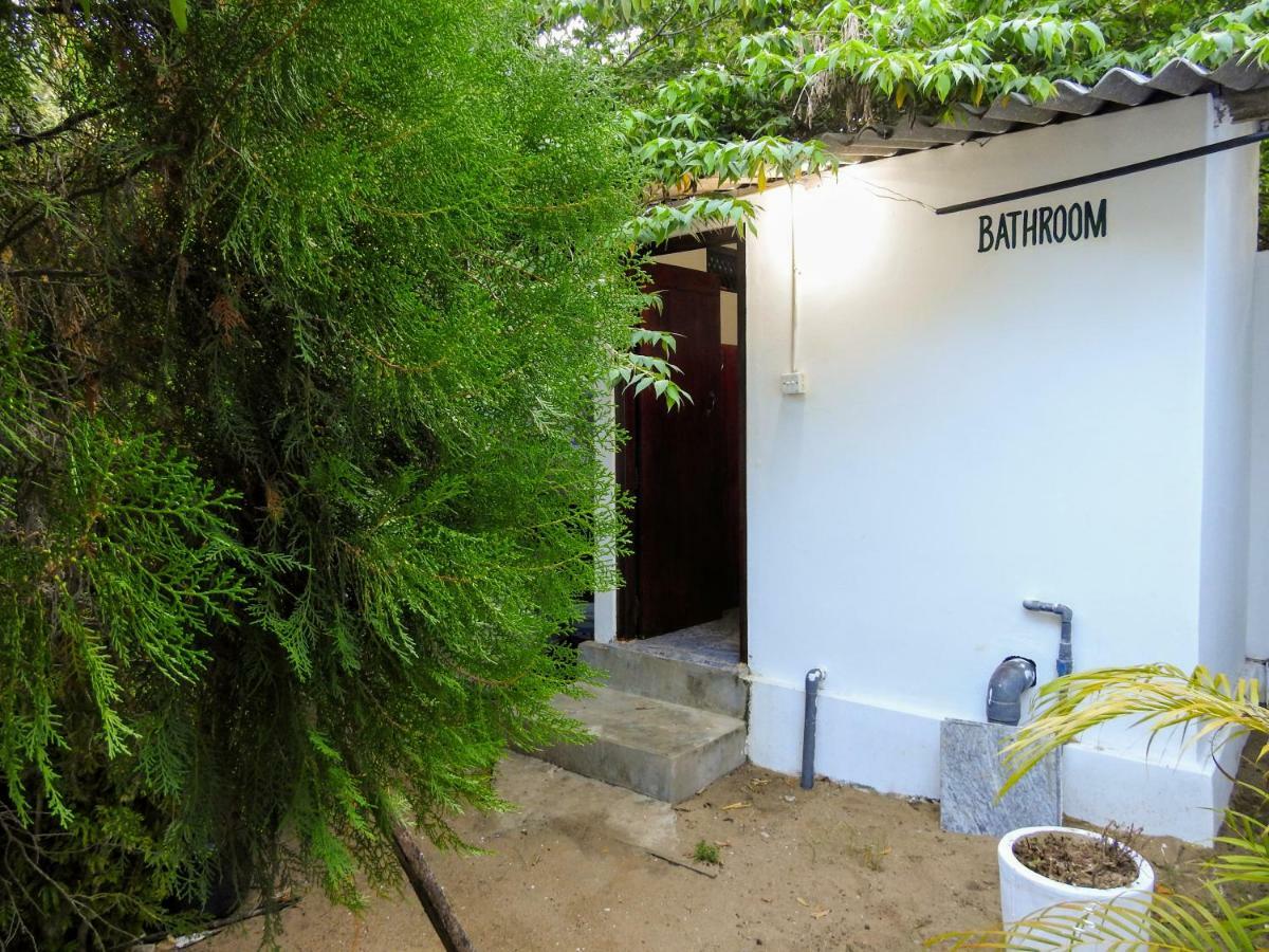 Cresent Bay Beach Hotel Arugam Bay Luaran gambar