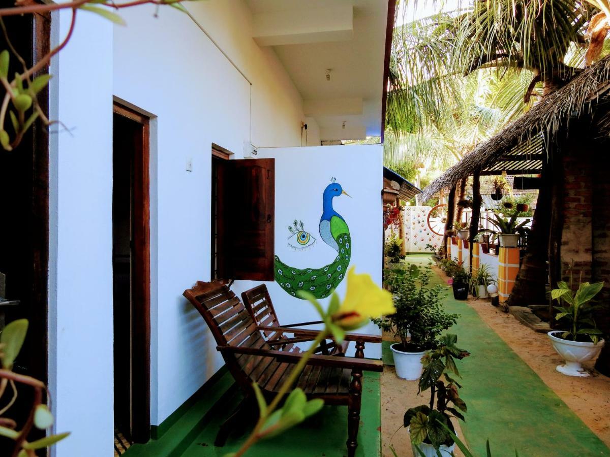 Cresent Bay Beach Hotel Arugam Bay Luaran gambar
